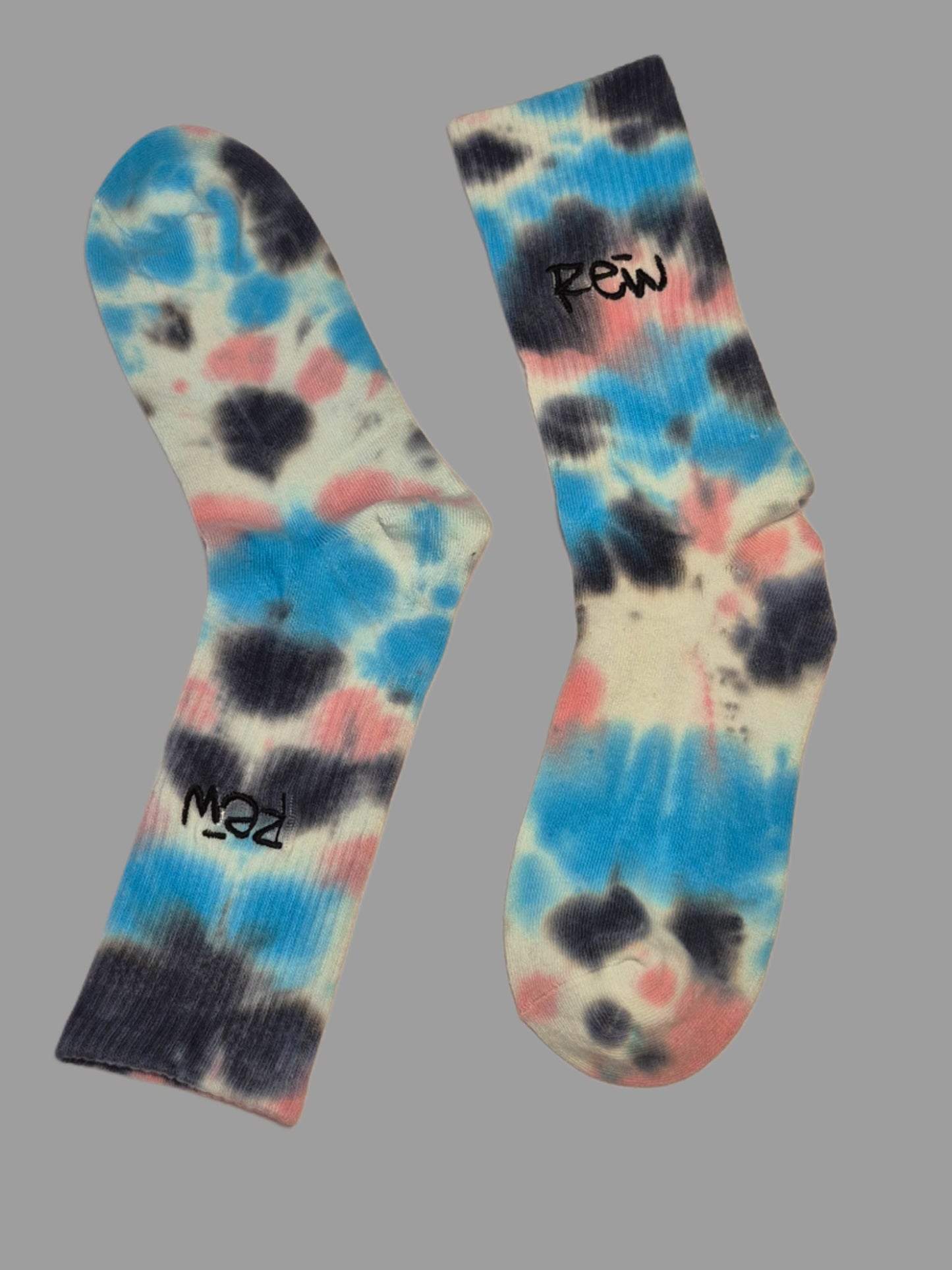 Water tie dye