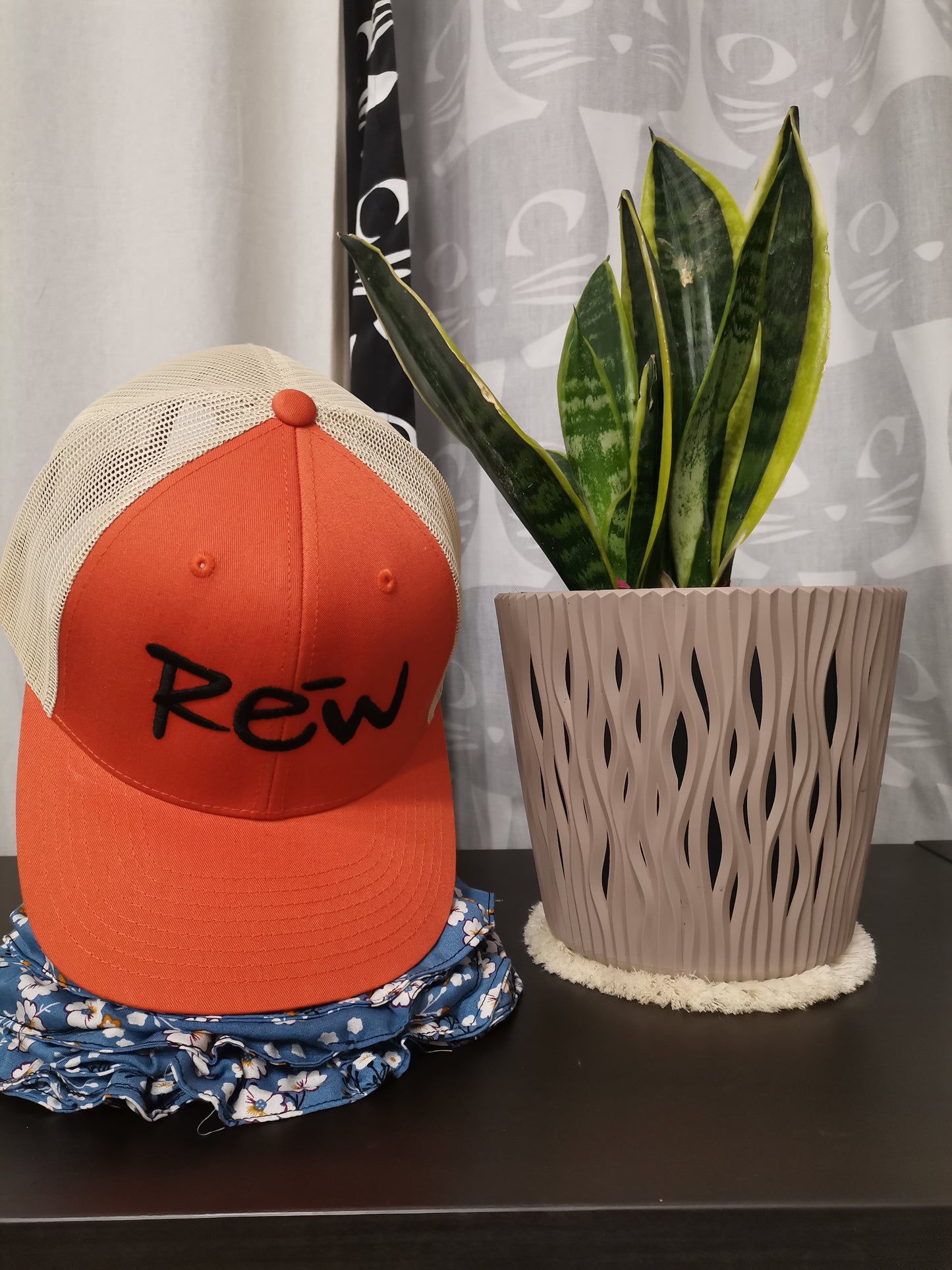 The tag hat